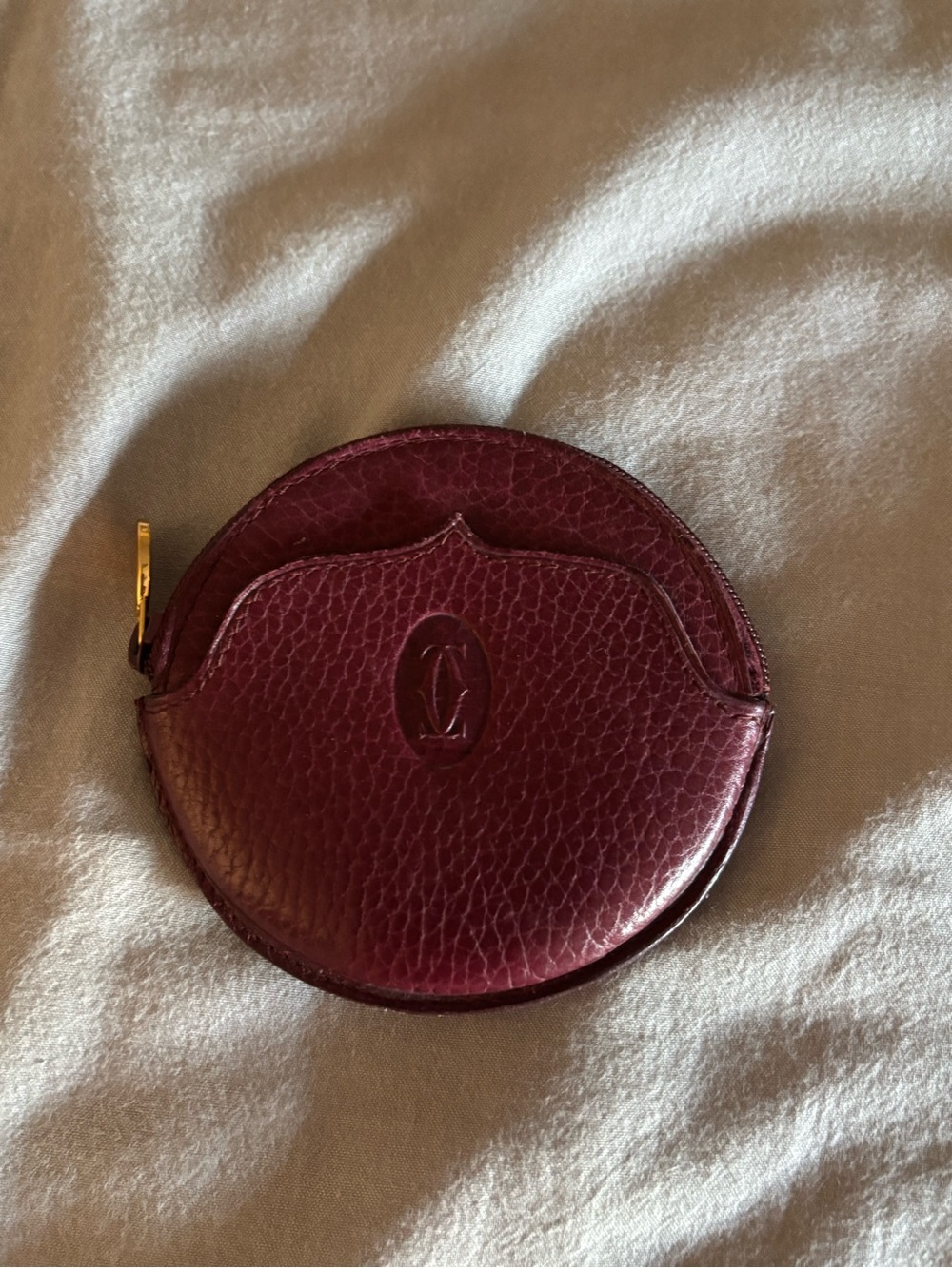 Carrier Leather Round Coin Pouch in Deep Burgundy